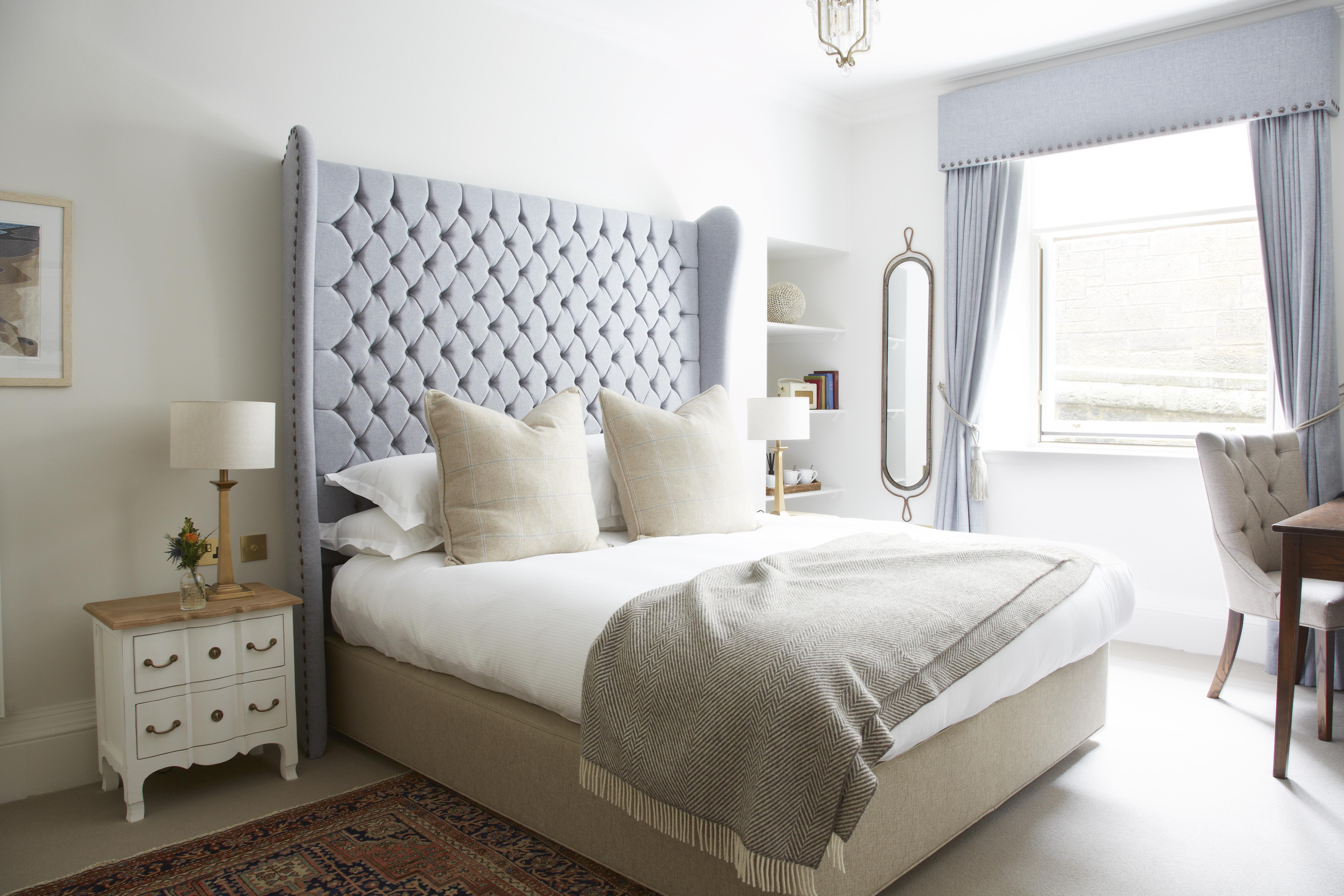 The Roseate Edinburgh - Small Luxury Hotels Of The World Exterior photo A bedroom