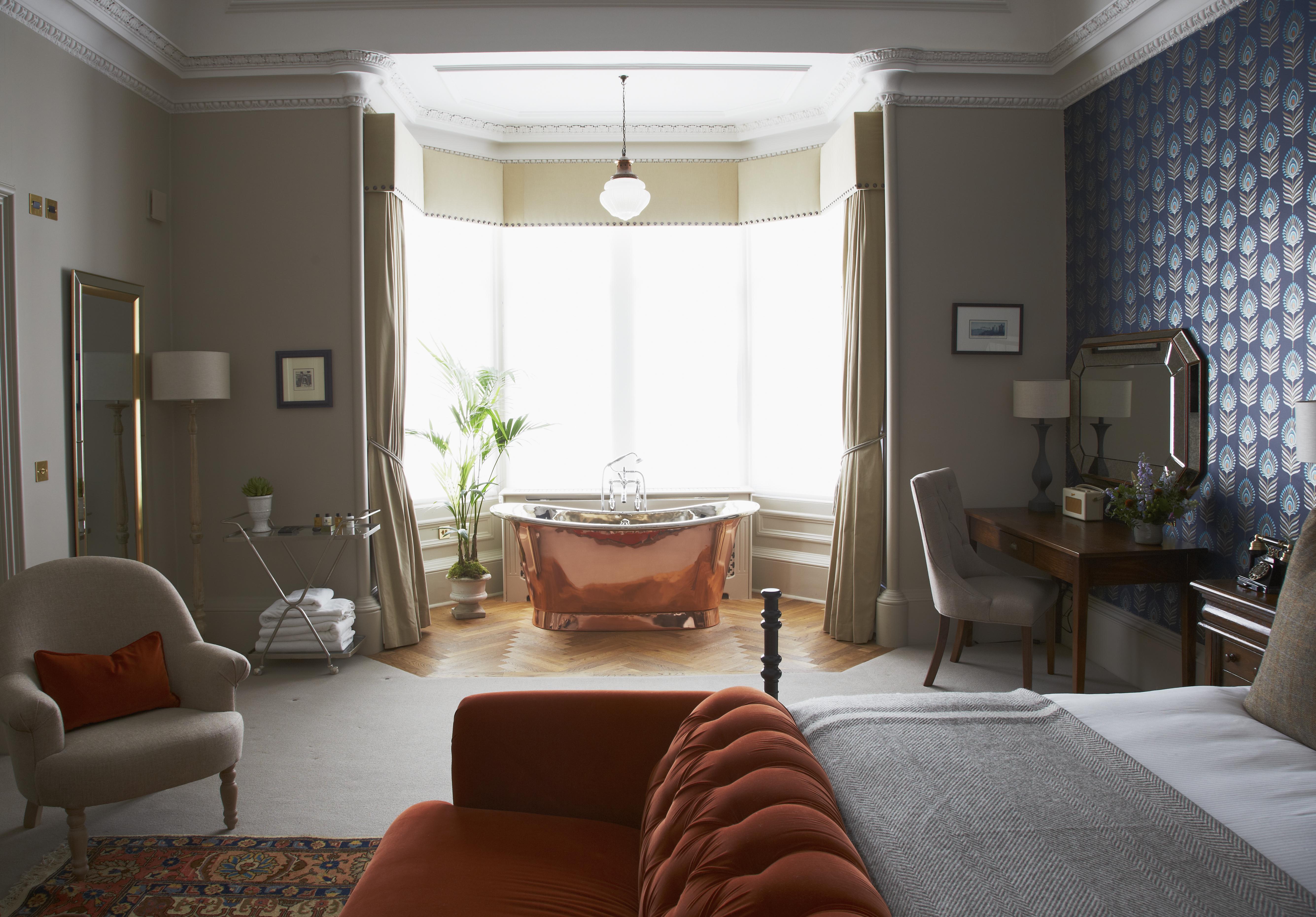 The Roseate Edinburgh - Small Luxury Hotels Of The World Exterior photo A suite at the hotel