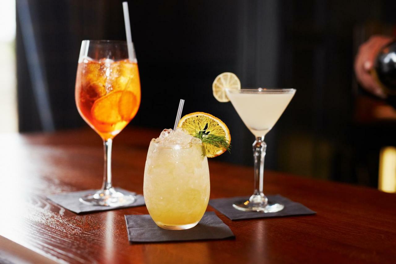The Roseate Edinburgh - Small Luxury Hotels Of The World Exterior photo Cocktails