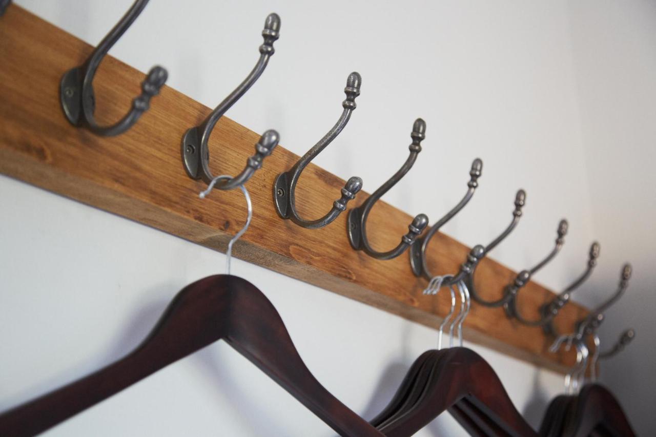 The Roseate Edinburgh - Small Luxury Hotels Of The World Exterior photo A coat rack